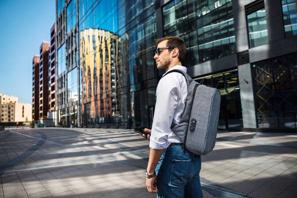 Рюкзак с потайным карманом inGreed, серый — изображение 16