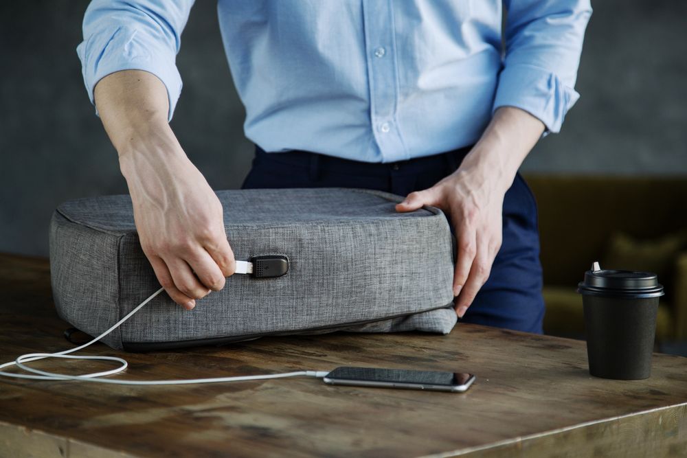 Рюкзак с потайным карманом inGreed, серый — изображение 17