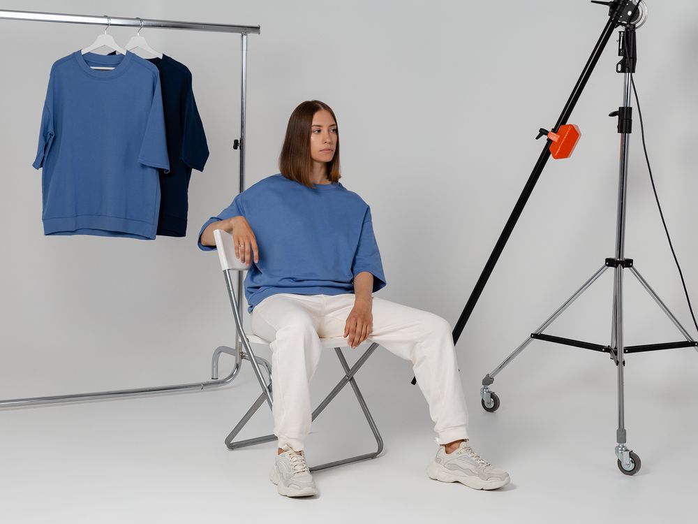 Футболка унисекс Neofit, темно-синяя — изображение 11