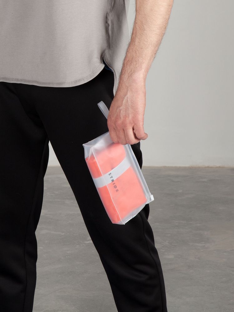 Спортивное полотенце Vigo Small, красное — изображение 8