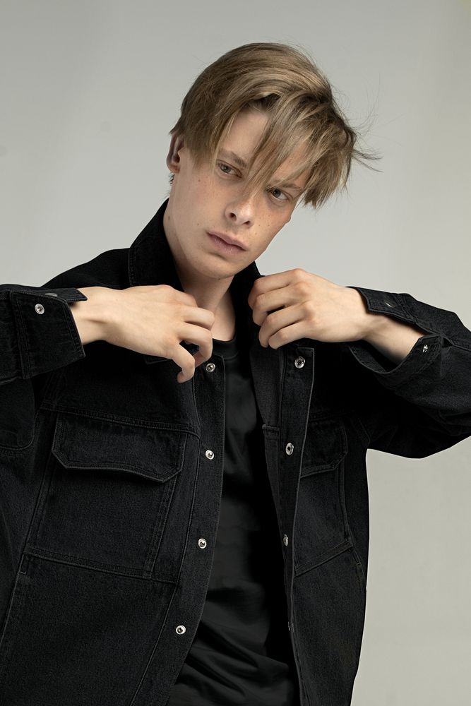 Куртка джинсовая O2, черная — изображение 10