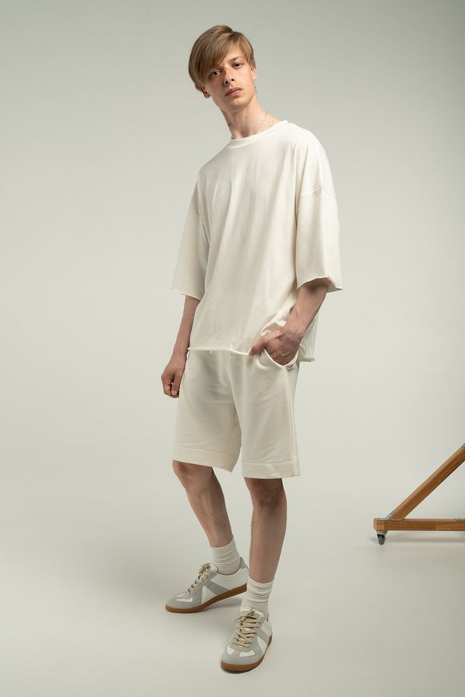 Футболка унисекс оверсайз T1, молочно-белая — изображение 4