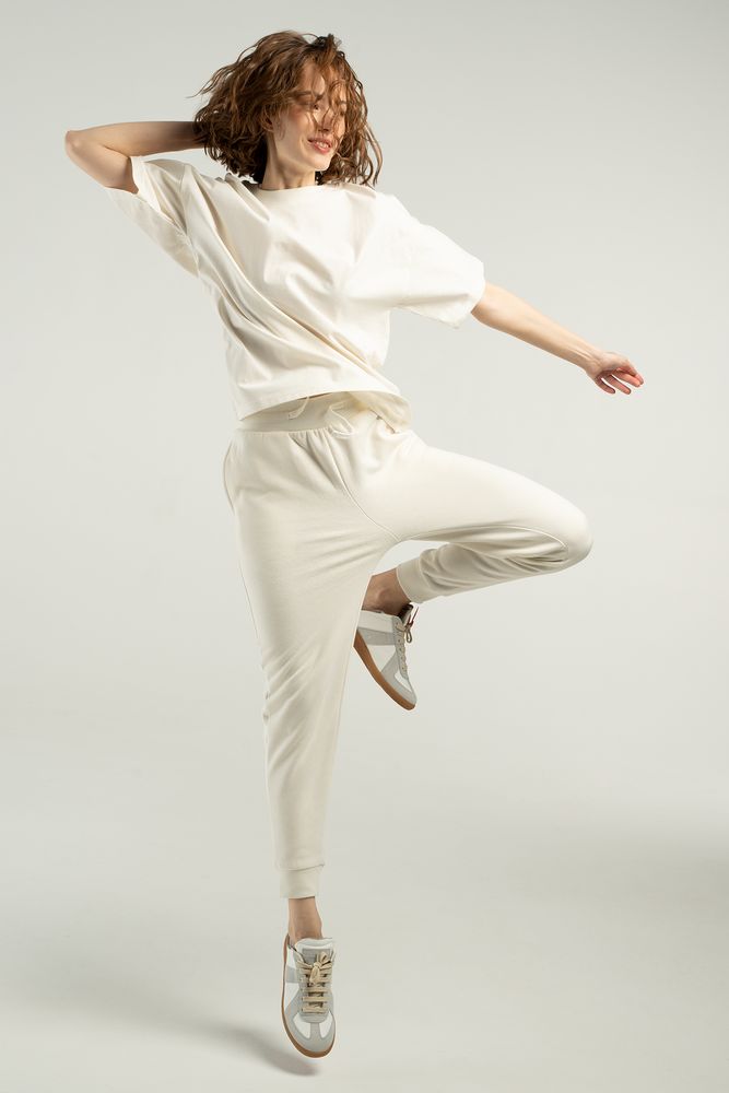 Футболка унисекс оверсайз T3, молочно-белая — изображение 3