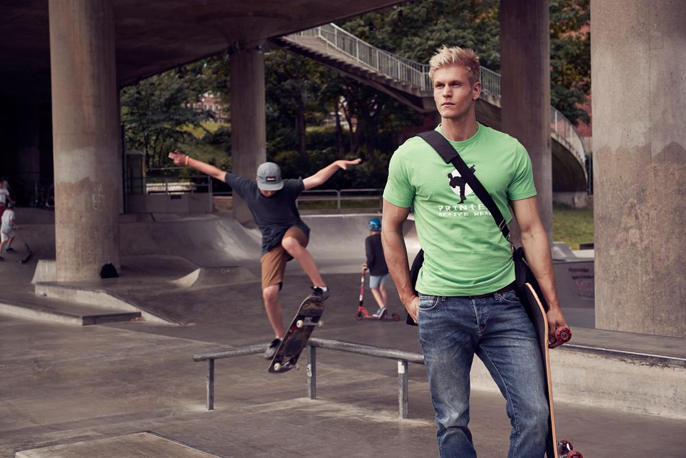 Футболка мужская Heavy, желтая — изображение 5