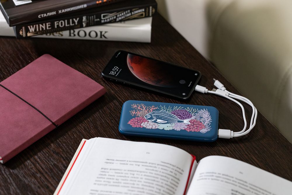 Аккумулятор с подсветкой markBright City, 10000 мАч, синий — изображение 10