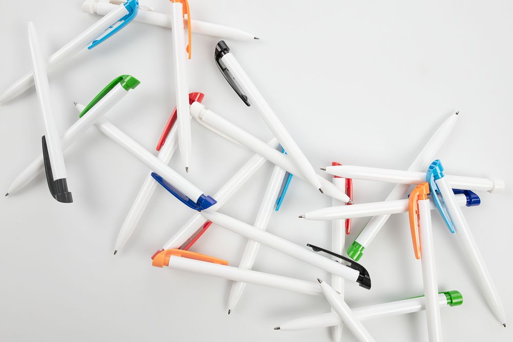 Ручка шариковая Favorite, белая с красным — изображение 6