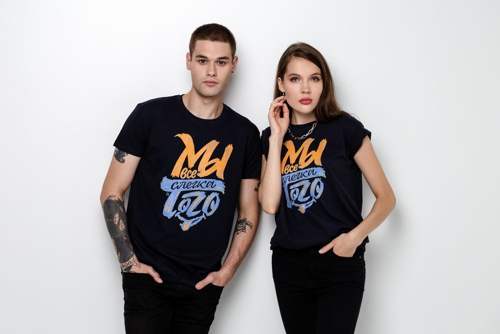 Футболка «Мы все слегка того», темно-синяя — изображение 9