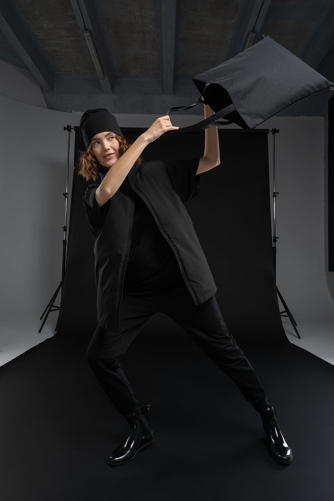 Шопер B3, черный с черными ручками — изображение 6