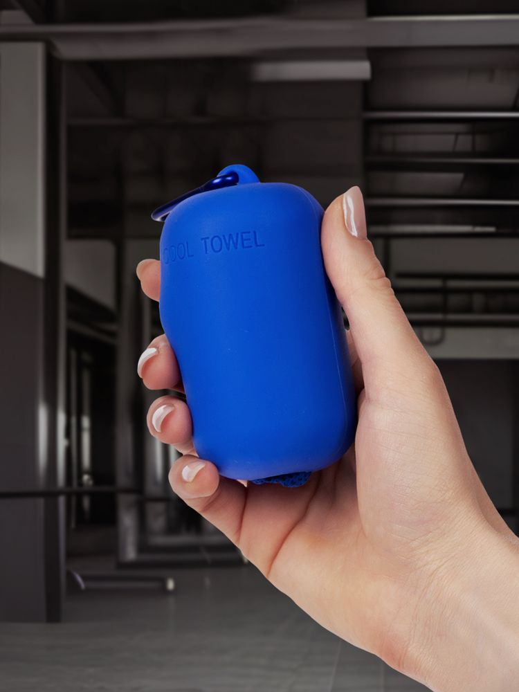 Охлаждающее полотенце Narvik в силиконовом чехле, синее — изображение 7