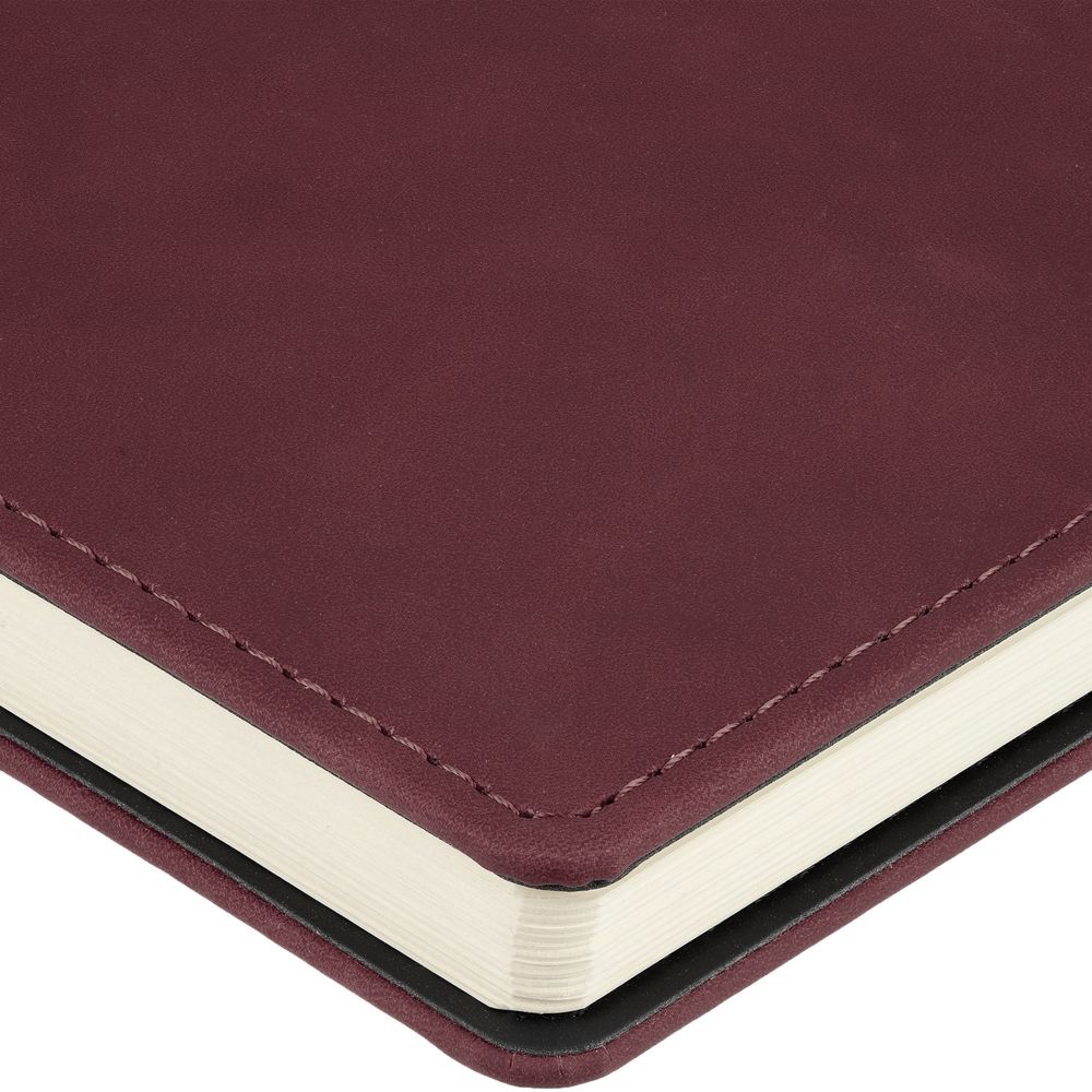 Ежедневник Spring Urban на заказ, недатированный, бордовый — изображение 6