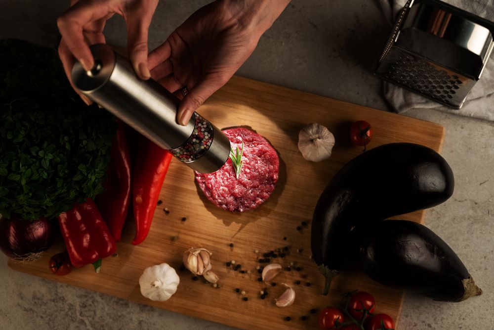 Электрическая мельница для специй Mill of Steel, серебристая — изображение 7