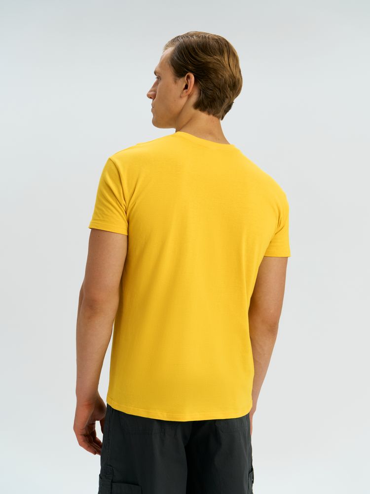Футболка унисекс Regent 150, желтая — изображение 12