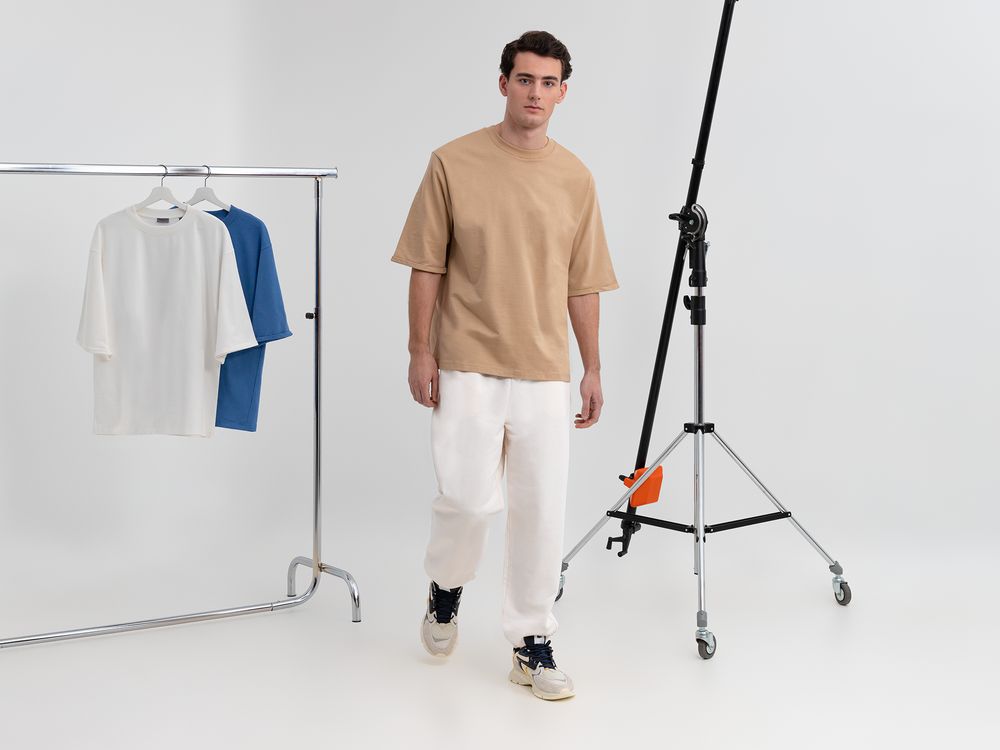 Футболка оверсайз унисекс Kosmos 2.0, бежевая — изображение 11