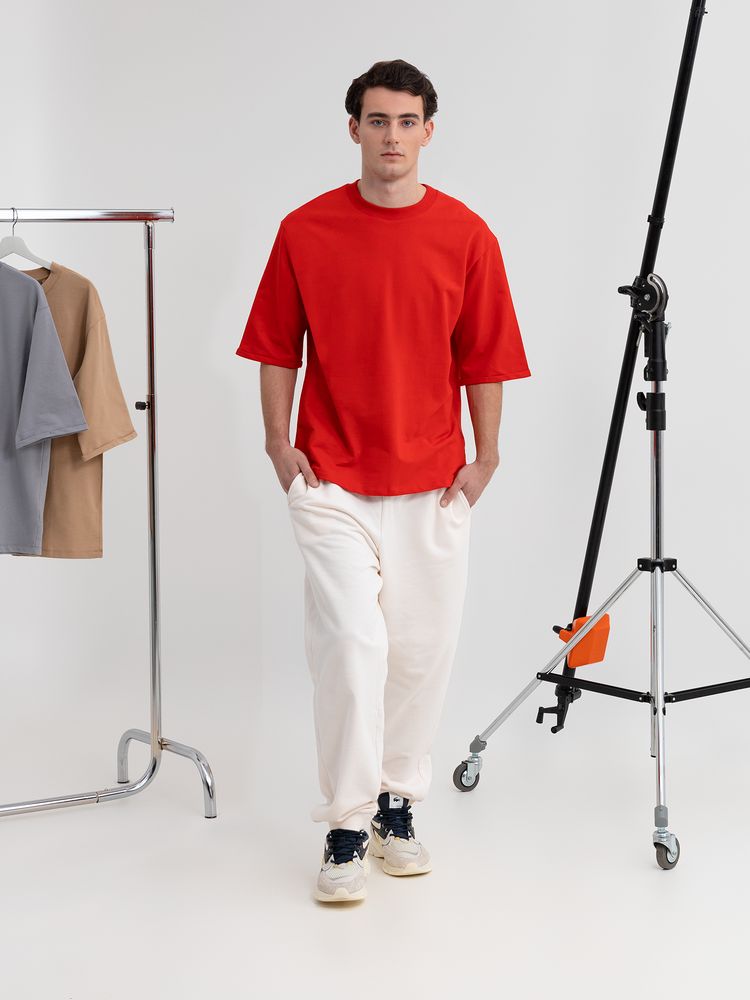 Футболка оверсайз унисекс Kosmos 2.0, красная — изображение 8