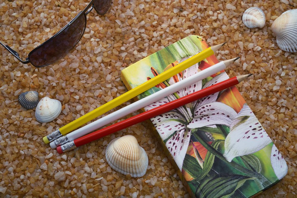 Карандаш простой Triangle с ластиком, белый — изображение 4