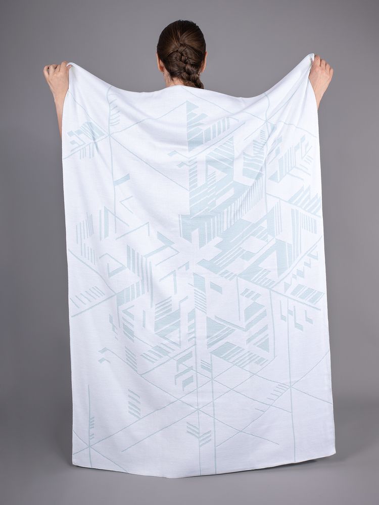 Плед Winterflake, бело-голубой с люрексом — изображение 3