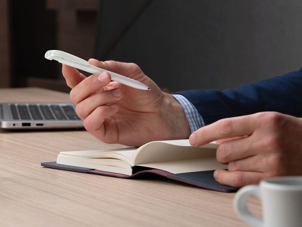 Ручка шариковая Favorite, белая — изображение 7