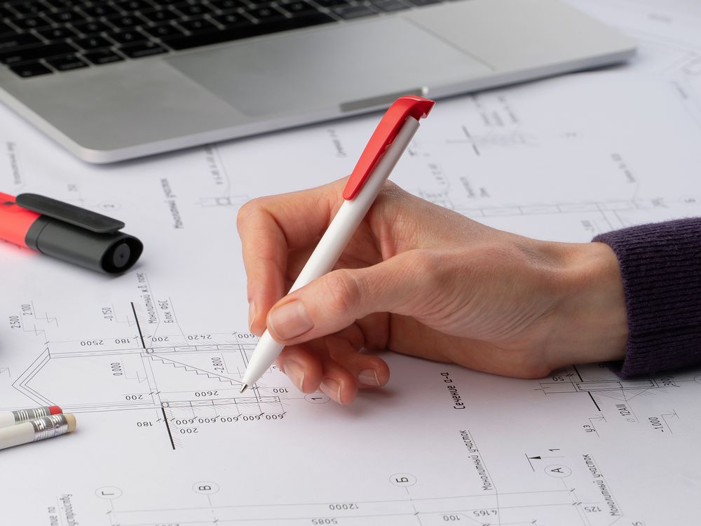 Ручка шариковая Favorite, белая с красным — изображение 5