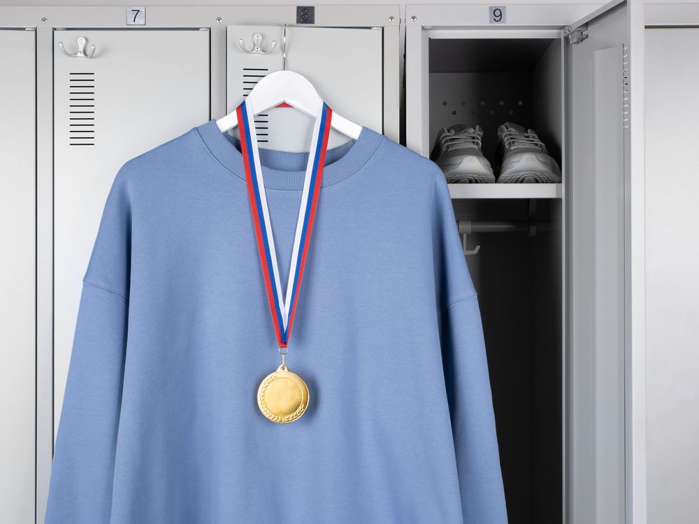 Медаль Regalia, большая, золотистая — изображение 6