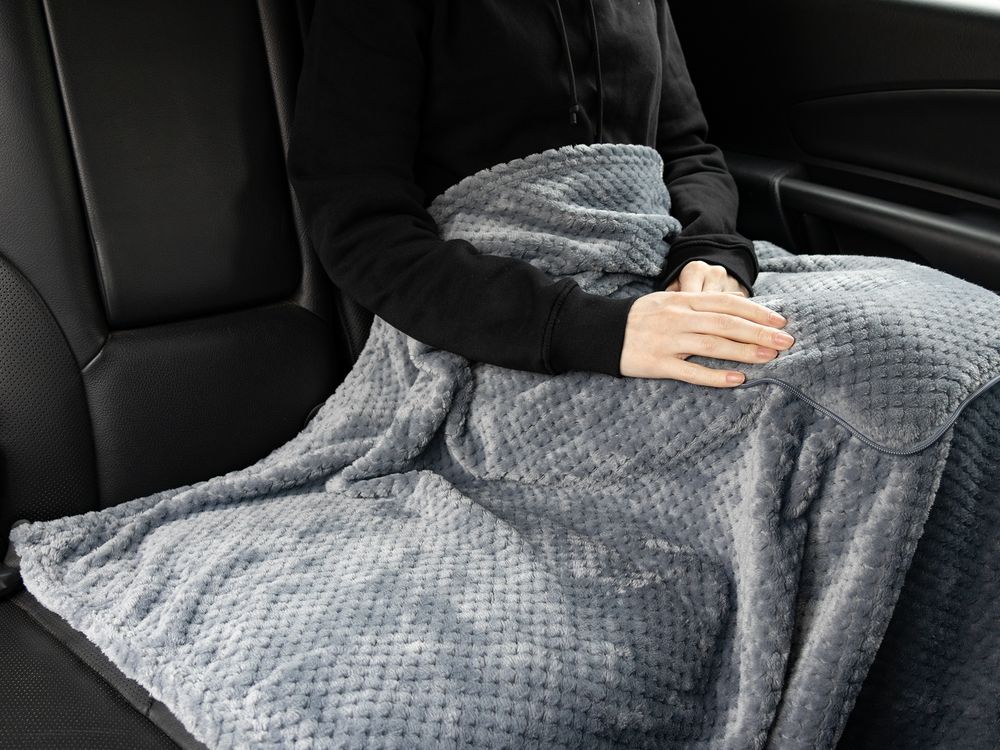 Плед-подушка Dreamscape, серый — изображение 10