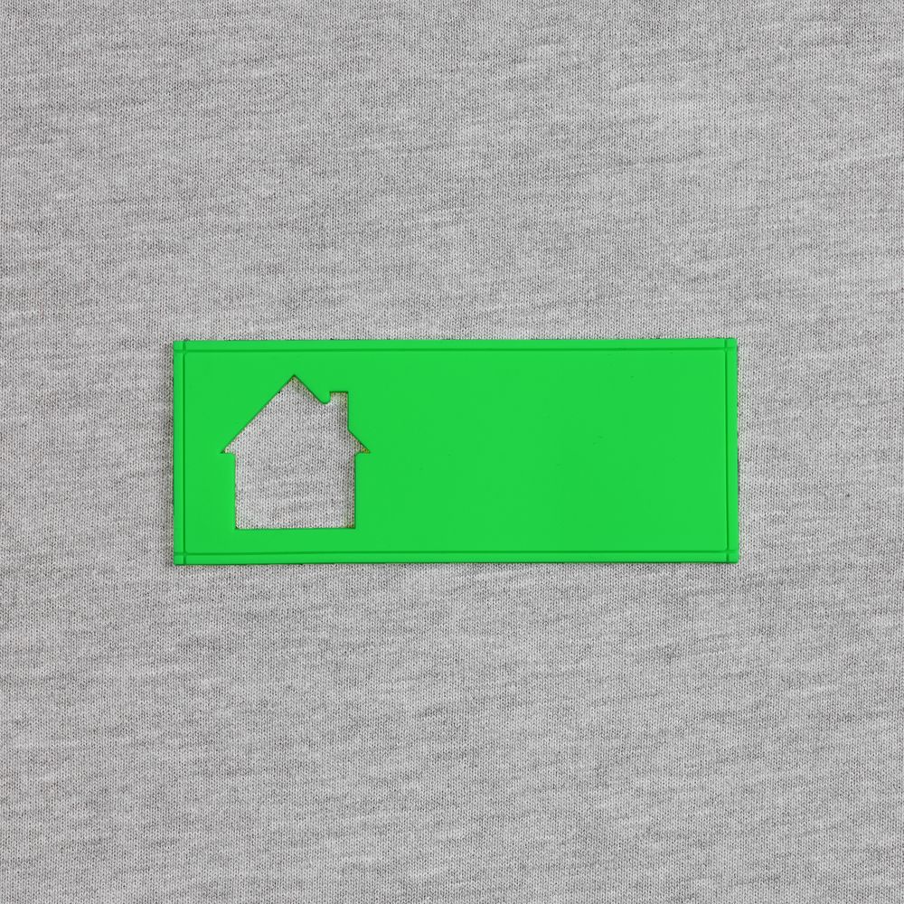 Лейбл из ПВХ с вырубкой «Дом», зеленый неон — изображение 3