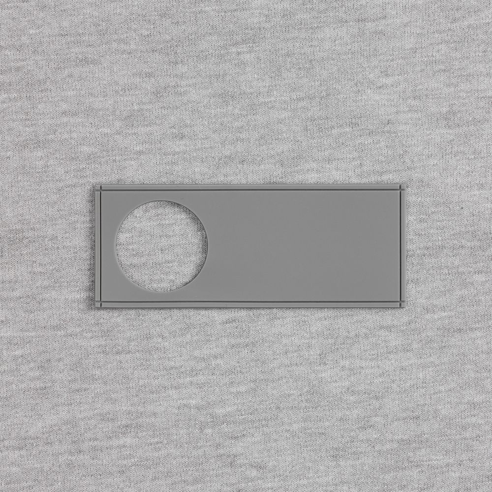 Лейбл из ПВХ с вырубкой «Круг», серый — изображение 3