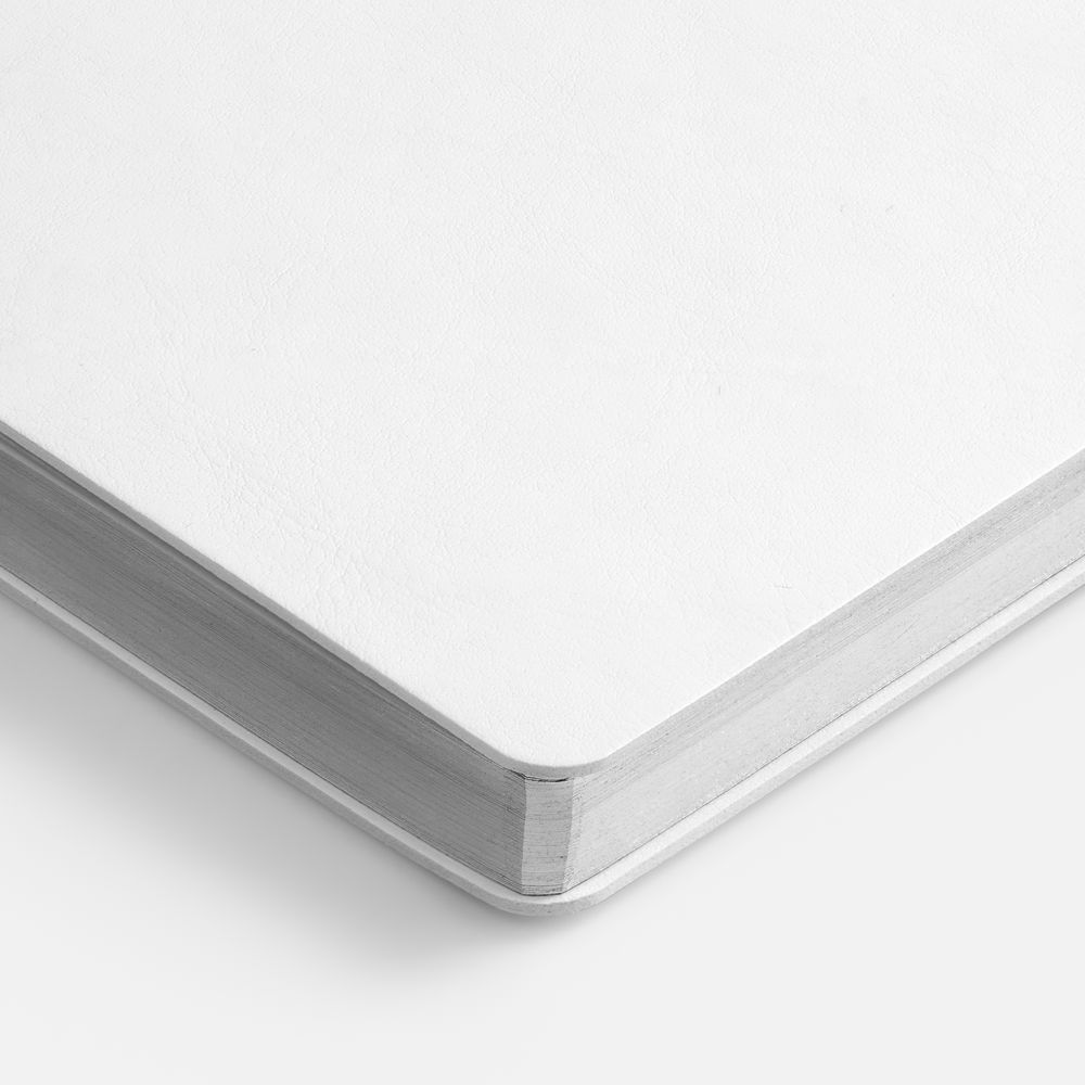 Ежедневник Nebraska Flex, недатированный, белый с серебристым — изображение 7