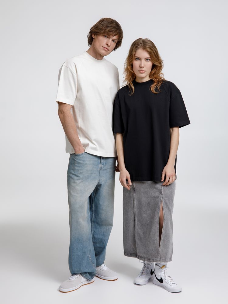 Футболка оверсайз унисекс Sideline, черная — изображение 17