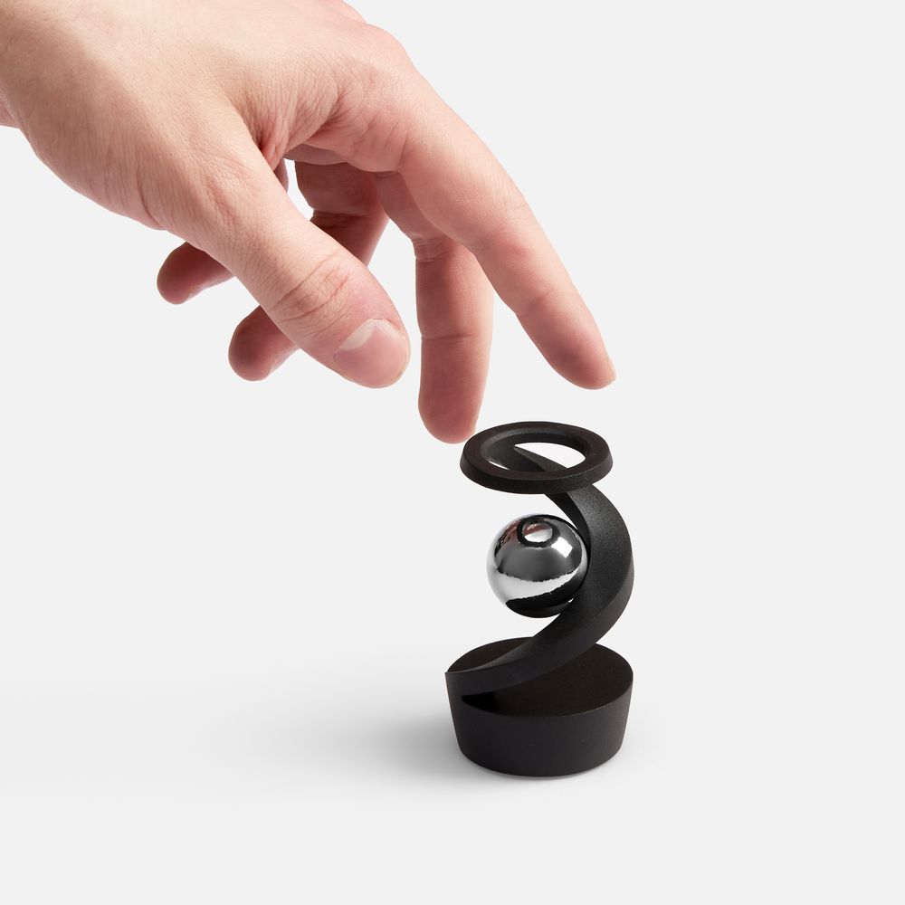 Настольный антистресс Mindflow, черный с серебристым — изображение 6