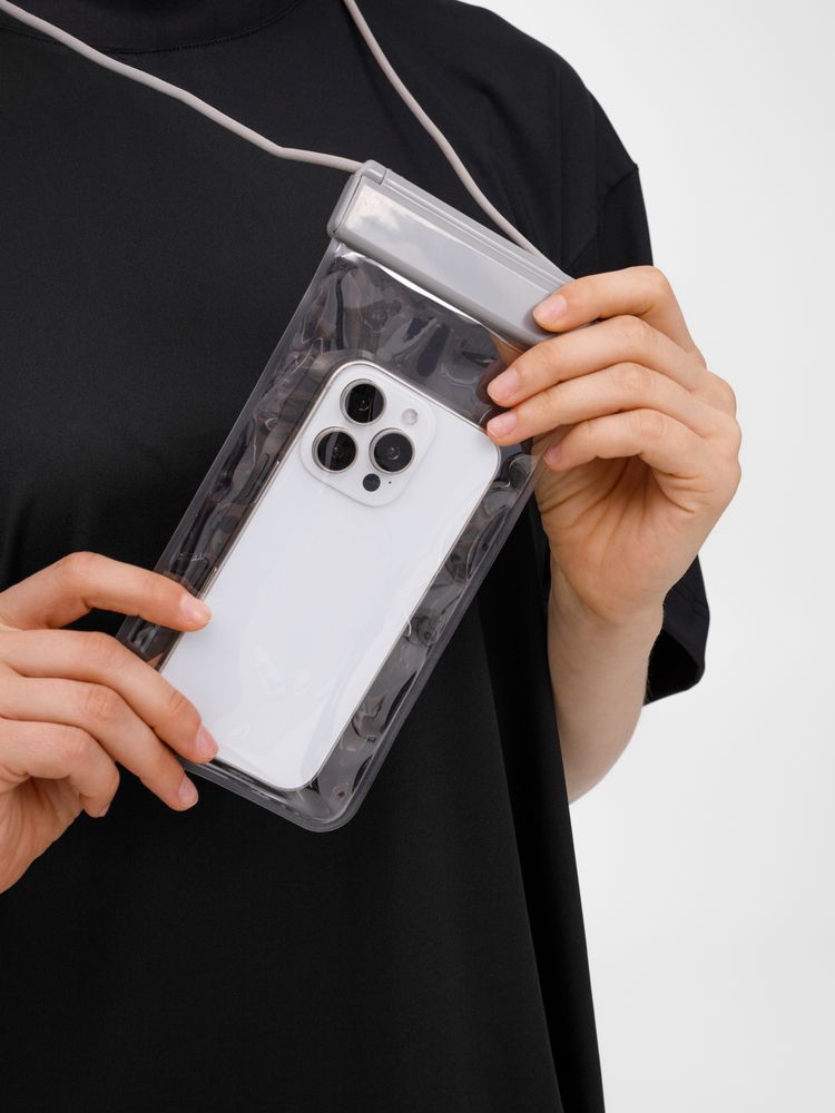 Водонепроницаемый чехол для телефона Aqualock, серый — изображение 7