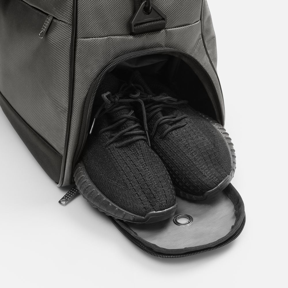 Спортивная сумка Atlantes, серая с черным — изображение 6