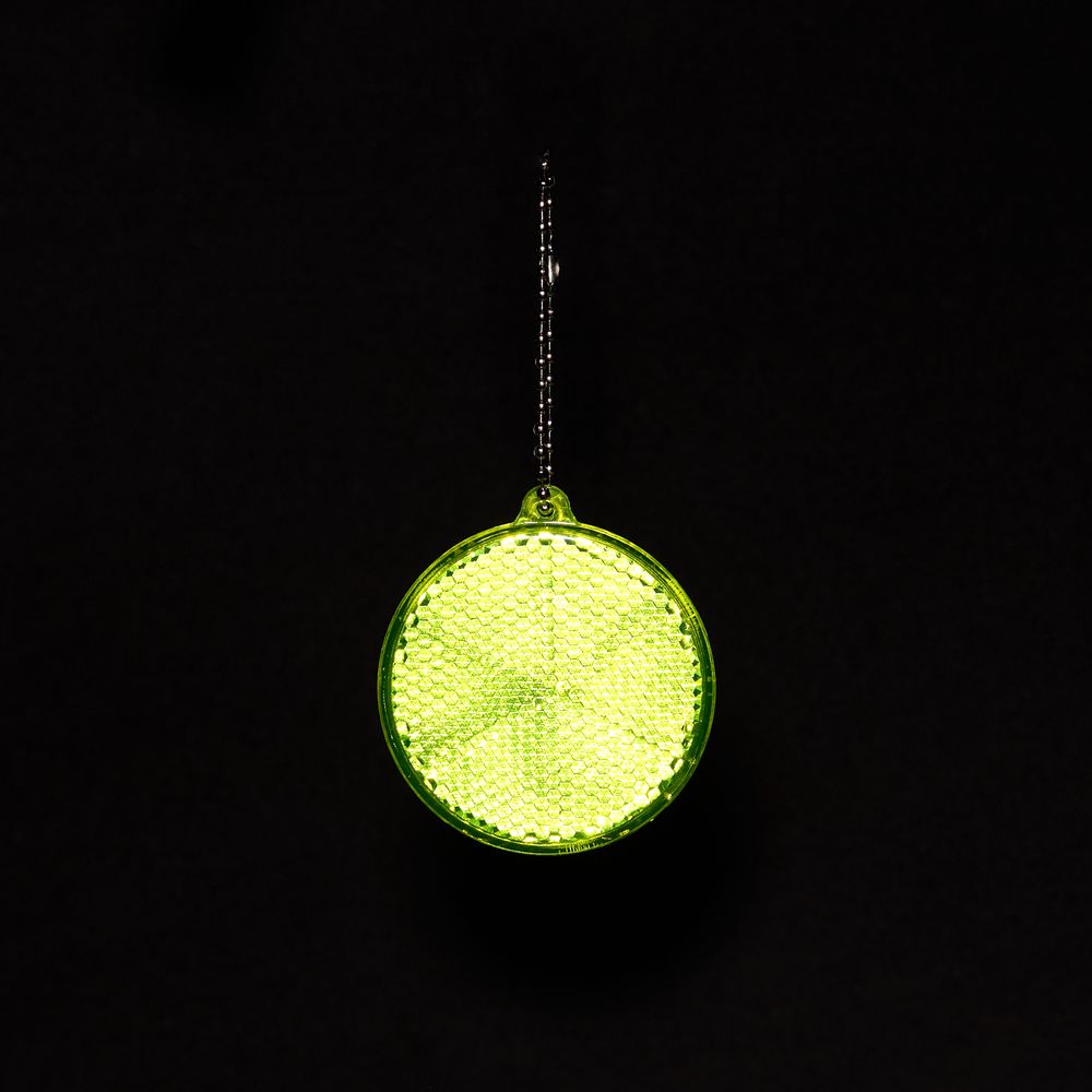 Пешеходный светоотражатель с цепочкой «Круг», неон-желтый — изображение 4