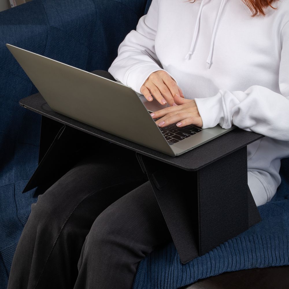 Складной стол для ноутбука с беспроводной зарядкой Kickstand Table, серый — изображение 12