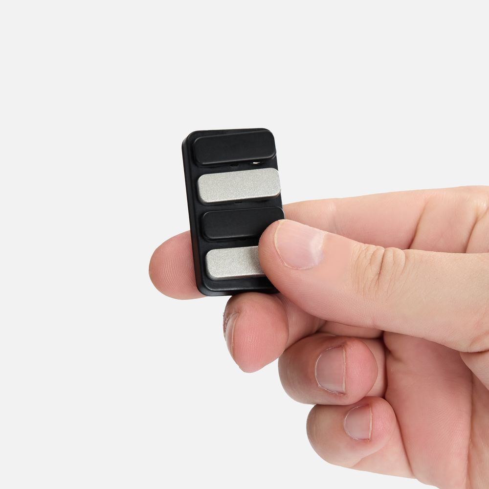 Антистресс-кликер Clacky, черный с серебристым — изображение 5