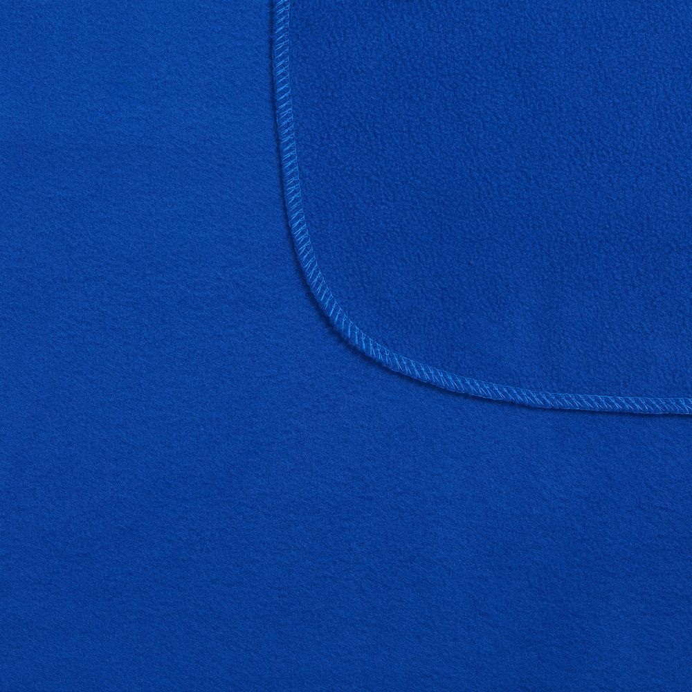 Флисовый плед Warm&Peace XL, ярко-синий — изображение 4